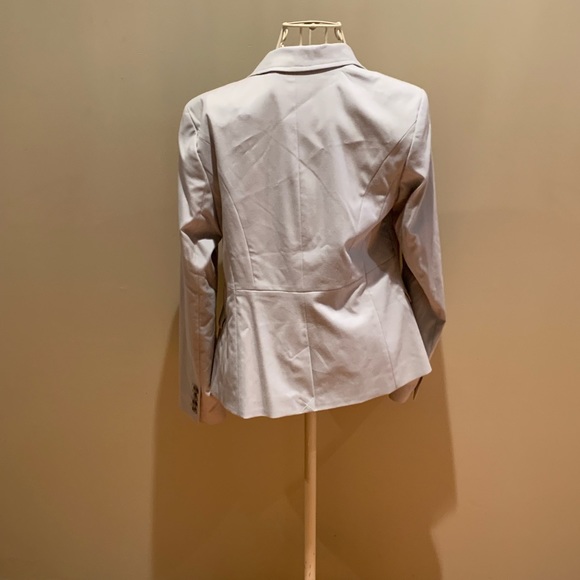 ANN TAYLOR Bone Colored Blazer - Picture 3 of 5